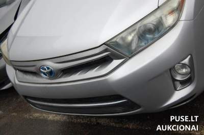 2 Toyota lengvieji automobiliai Klaipėdoje be dokumentų 8664 EUR aukcionas
