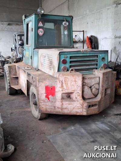 Autopakrovėjas 5 t. Vilniuje 1100 EUR, aukcionas Verkių g. 52