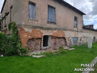 Gaisrinė Linkuvoje, Vienybės a. 3A - kultūros paveldo pastatas avarinės būklės, 2302 EUR